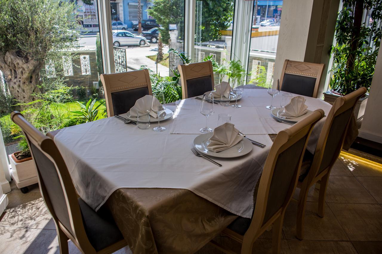 Hotel Vila Koral ドゥラス エクステリア 写真