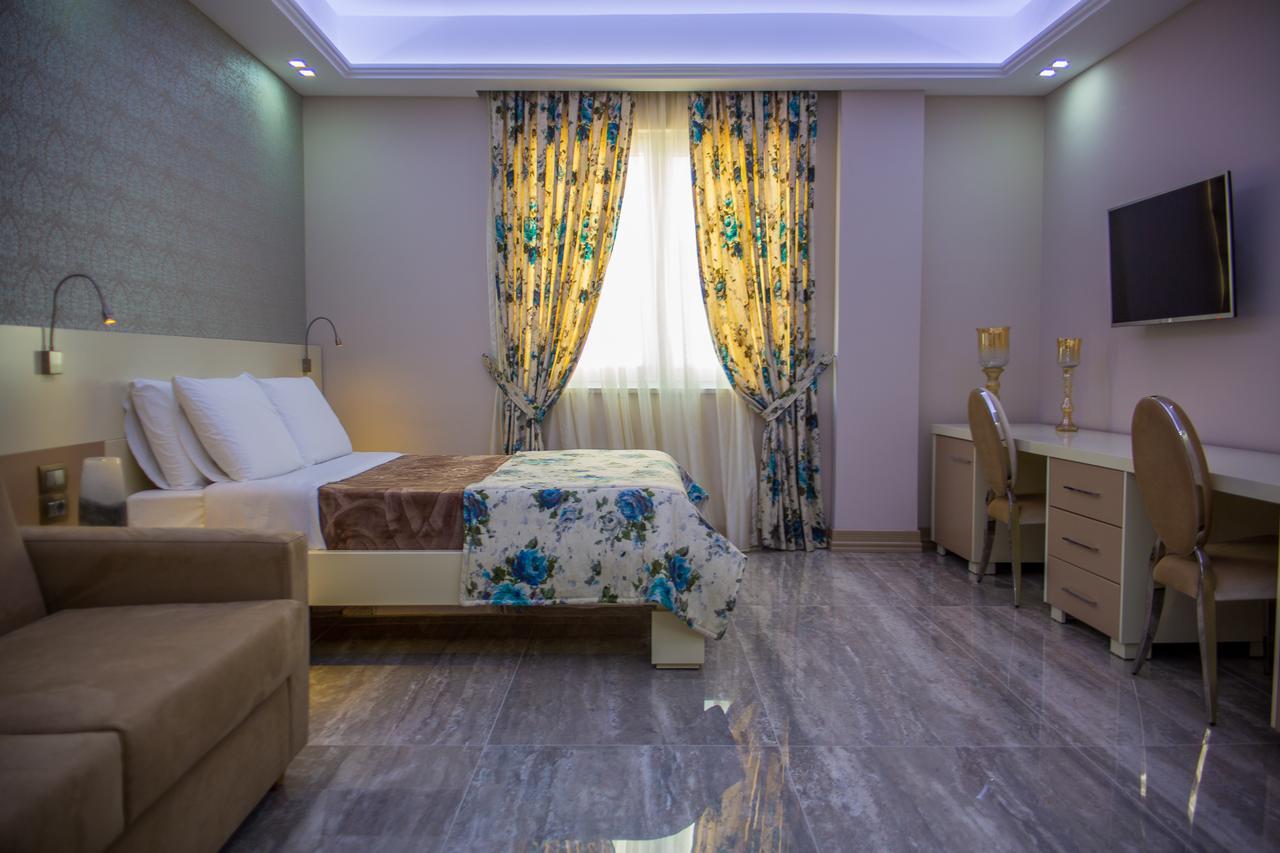 Hotel Vila Koral ドゥラス エクステリア 写真
