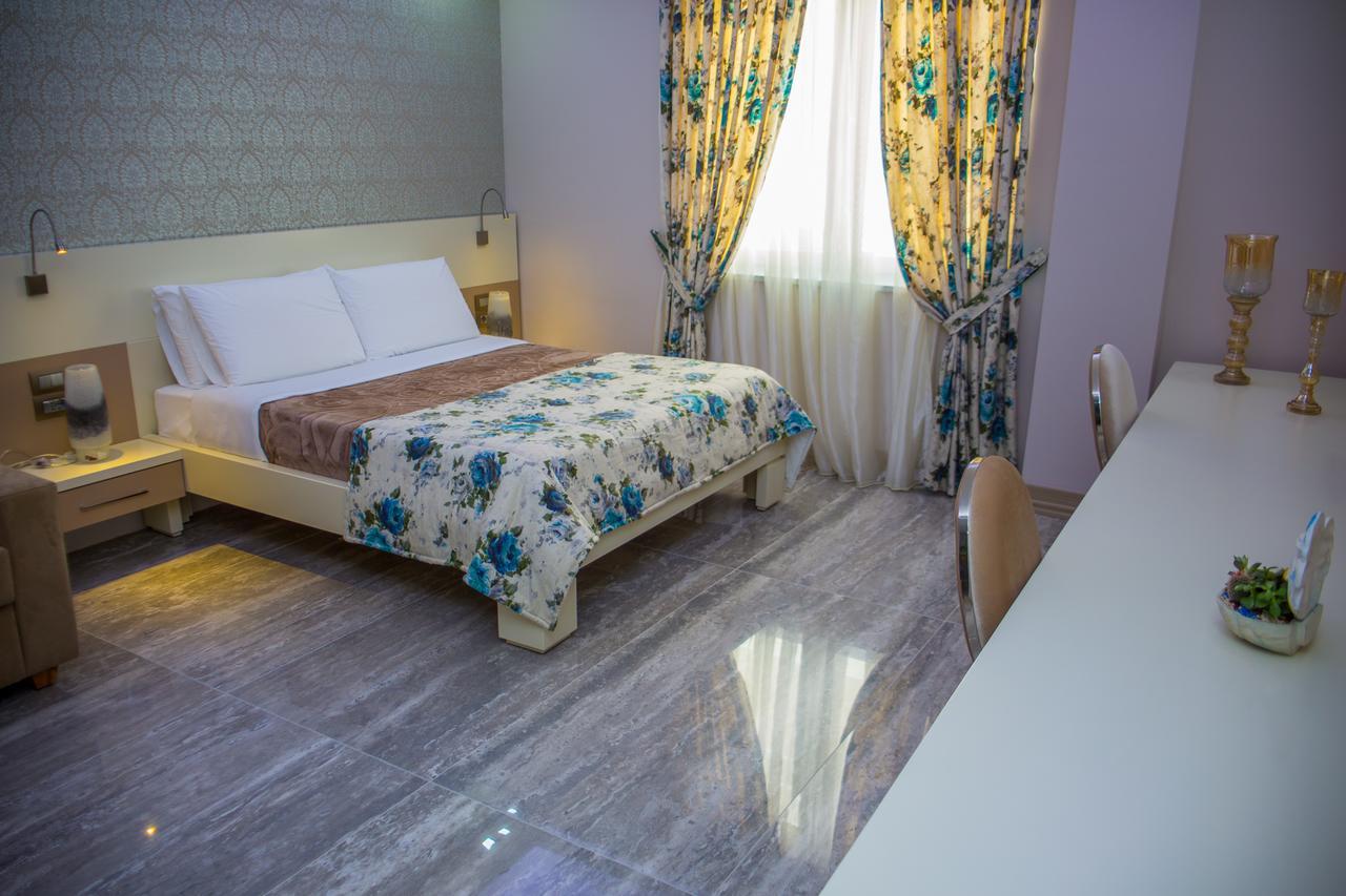Hotel Vila Koral ドゥラス エクステリア 写真